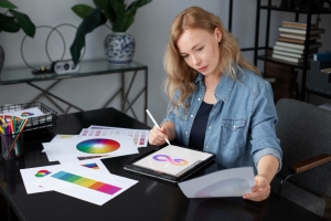 How has graphic design impacted the success of marketing campaigns? How has graphic design impacted the success of marketing campaigns?